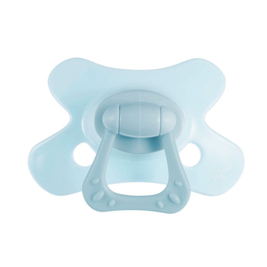 https://www.vanastenbabysuperstore.nl/media/catalog/product/0/2/0232800288_1_fopspeen_difrax_natural_edelsteen_12_mnd_blue_topaz.jpg