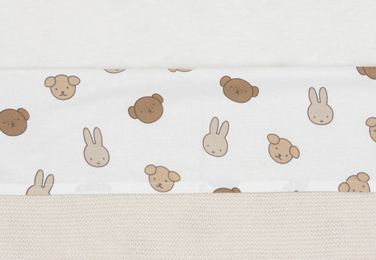 https://www.vanastenbabysuperstore.nl/media/catalog/product/0/6/0611890005_1_laken_wieg_jollein_75x100_nijntje_and_friends.jpg