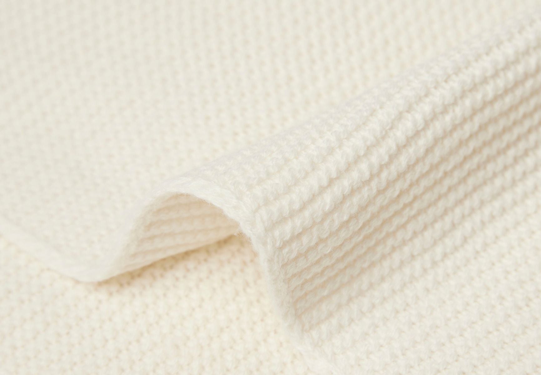 https://www.vanastenbabysuperstore.nl/media/catalog/product/0/6/0611901370_2_deken_ledikant_jollein_basic_knit_ivory.jpg