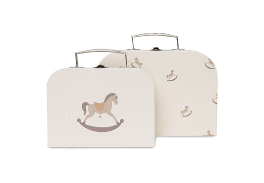 https://www.vanastenbabysuperstore.nl/media/catalog/product/0/6/0612400183_1_speelkoffertje_jollein_nostalgic_rides_2pack.jpg