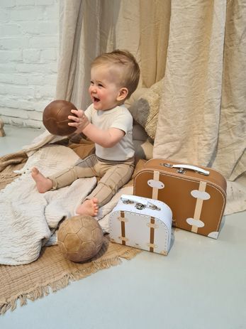 https://www.vanastenbabysuperstore.nl/media/catalog/product/0/9/0992401635_2_basketbal_bambam_vintage.jpg