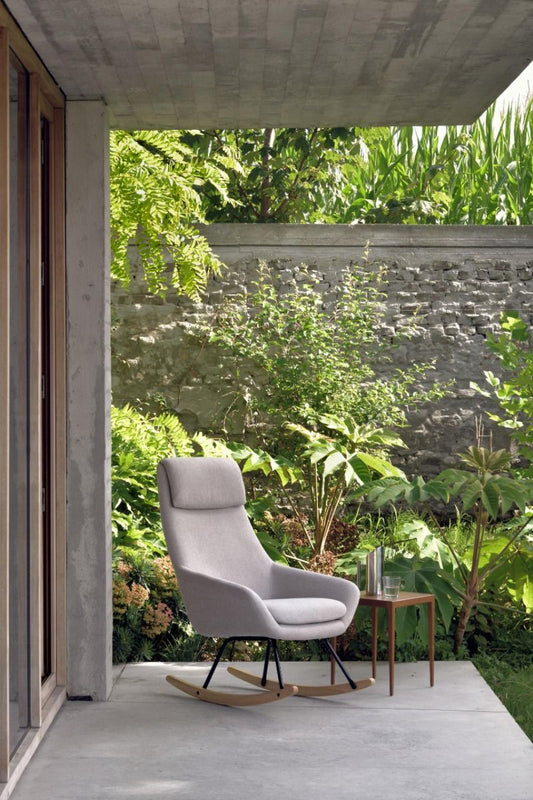 https://www.vanastenbabysuperstore.nl/media/catalog/product/1/0/1000060094_1_schommelstoel_quax_rocking_chair_nordic_desert.jpg