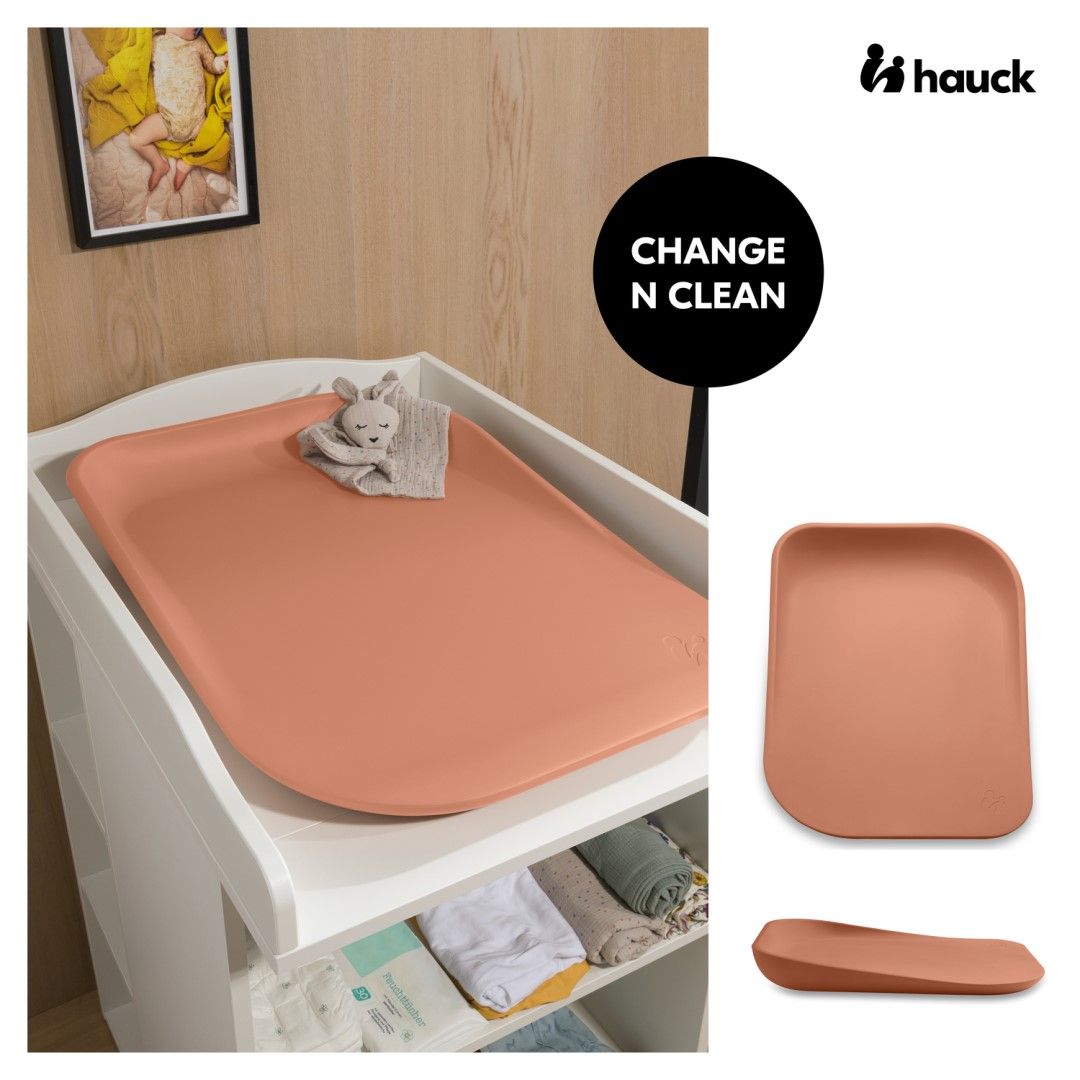 https://www.vanastenbabysuperstore.nl/media/catalog/product/1/1/1122000001_2_aankleedkussen_hauck_change_n_clean_cork.jpg