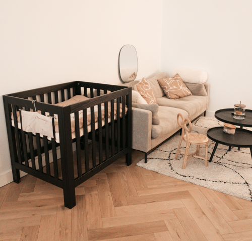 https://www.vanastenbabysuperstore.nl/media/catalog/product/1/2/1281500026_2_box_bart_black_wash.png