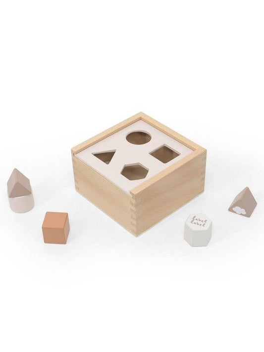 https://www.vanastenbabysuperstore.nl/media/catalog/product/1/3/1302400805_1_houten_vormen_sorteerdoos_labellabel_nougat.jpg