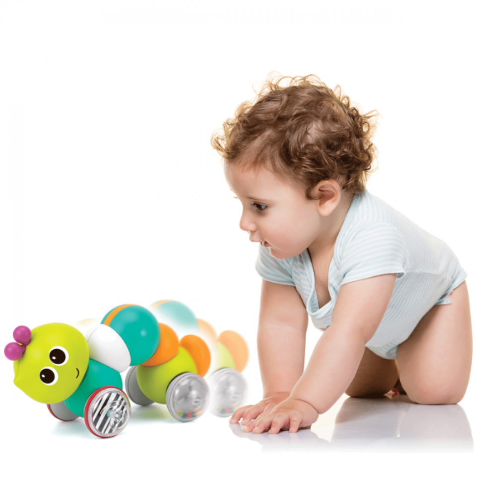 https://www.vanastenbabysuperstore.nl/media/catalog/product/1/3/1302400822_2_duw_en_rolvriendje_bkids_press_n_play_zoom_zoom_buggy.png