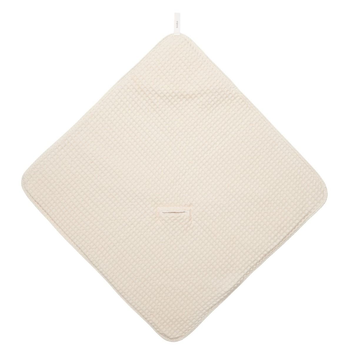 https://www.vanastenbabysuperstore.nl/media/catalog/product/1/8/1802110185_2_omslagdoek_koeka_wafel_oslo_teddy_natural.jpg