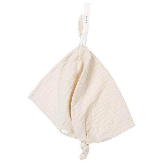 https://www.vanastenbabysuperstore.nl/media/catalog/product/1/8/1802800095_1_speendoekje_koeka_faro_warm_white.jpg