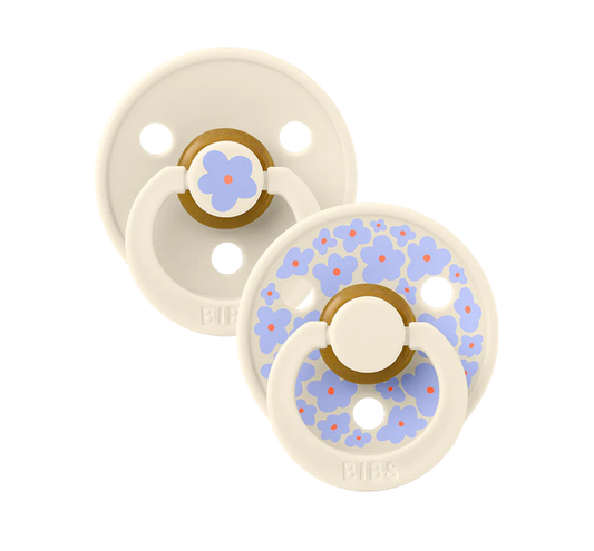 https://www.vanastenbabysuperstore.nl/media/catalog/product/1/9/1912800214_1_fopspeen_bibs_studio_jasmin_ivory_06mnd_2st.png