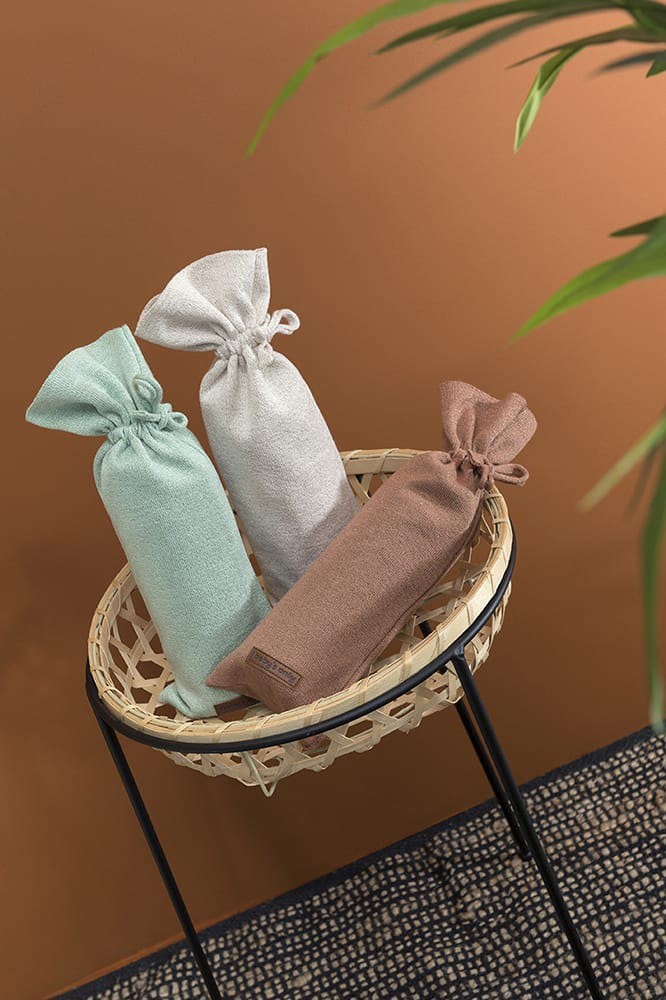 https://www.vanastenbabysuperstore.nl/media/catalog/product/3/5/3571900640_2_kruikenzak_babys_only_sparkle_goudivoor.jpg