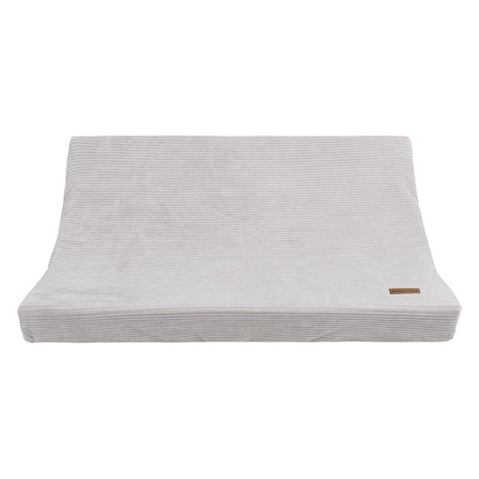 https://www.vanastenbabysuperstore.nl/media/catalog/product/3/5/3571900737_1_aankleedkussenhoes_babys_only_sense_kiezelgrijs.jpg