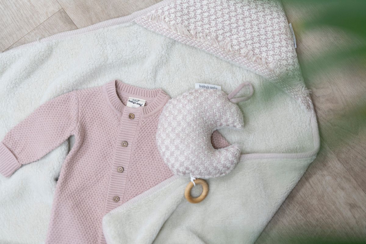 https://www.vanastenbabysuperstore.nl/media/catalog/product/3/5/3572300421_1_muziekdoosje_babys_only_happiness_maan_oud_roze.jpg