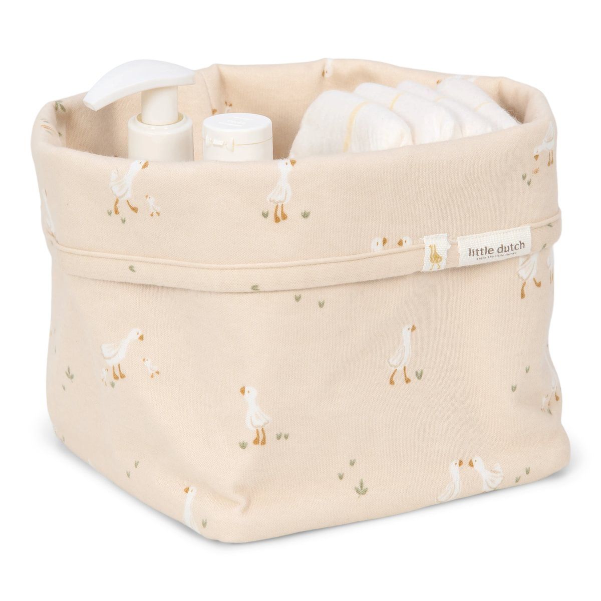 https://www.vanastenbabysuperstore.nl/media/catalog/product/3/8/3892300403_2_little_dutch_mand_klein_little_goose_beige.jpg