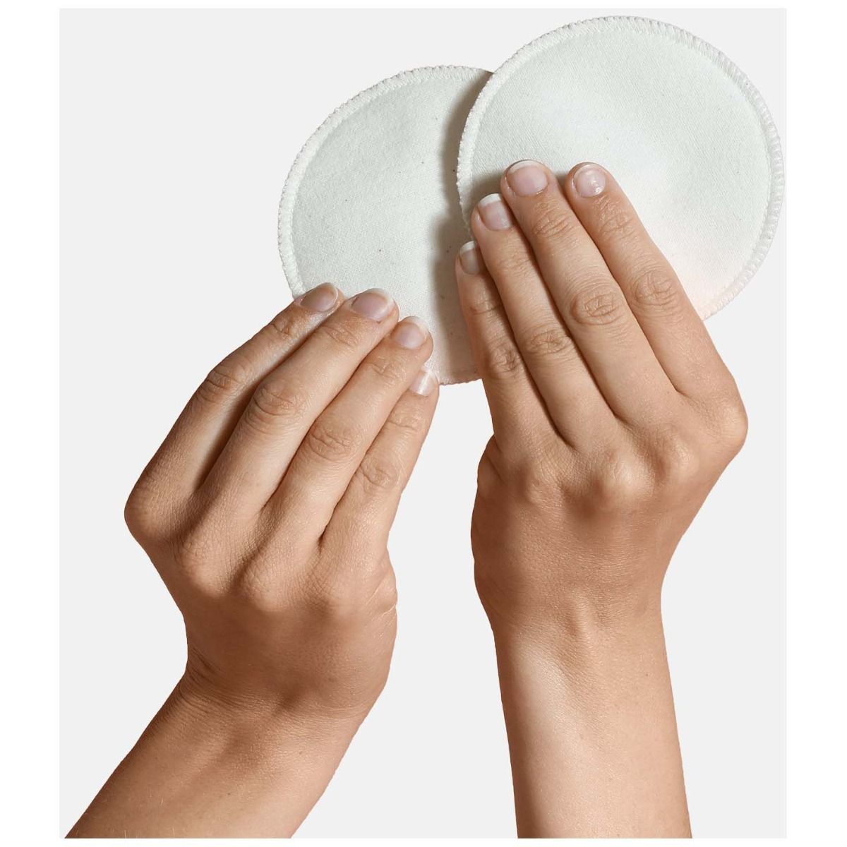 https://www.vanastenbabysuperstore.nl/media/catalog/product/6/7/6762110002_2_zoogcompressen_carriwell_katoen_wit_6st.jpg
