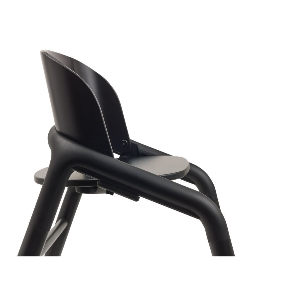 https://www.vanastenbabysuperstore.nl/media/catalog/product/7/5/7571600003_2_kinderstoel_bugaboo_giraffe_black.jpg
