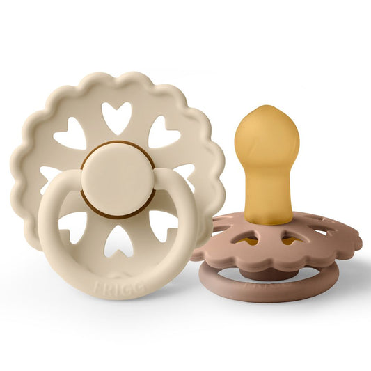 https://www.vanastenbabysuperstore.nl/media/catalog/product/8/2/8292800177_1_fopspeen_frigg_fairytale_06mnd_ducklingemperor_2st.jpg