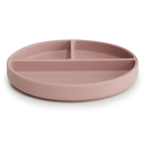 https://www.vanastenbabysuperstore.nl/media/catalog/product/8/2/8292800201_2_bord_mushie_siliconen_3vaks_blush.png