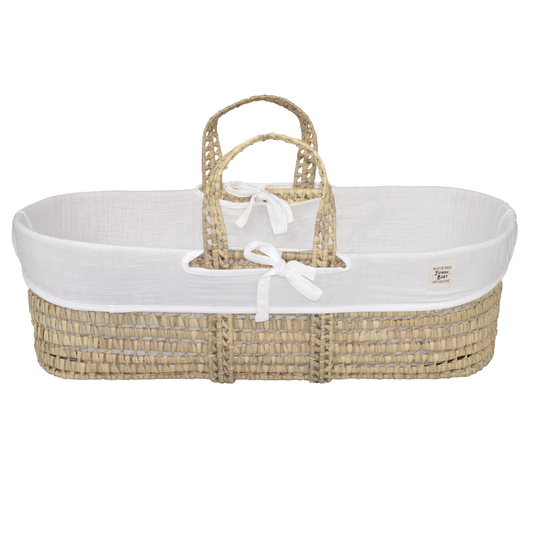 https://www.vanastenbabysuperstore.nl/media/catalog/product/8/4/8460060006_1_wieg_mozes_funnababy_incl_bekledingset_muslin_luxe_off_white.png