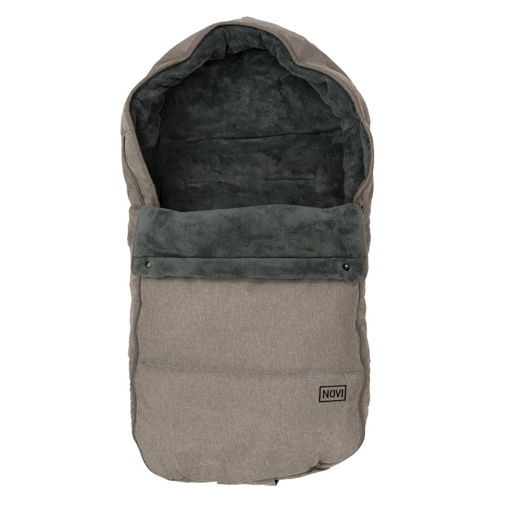 https://www.vanastenbabysuperstore.nl/media/catalog/product/9/9/9961120188_2_Voetenzak_Novi_Baby_Uni_Cozy_Hazel_Melange.png