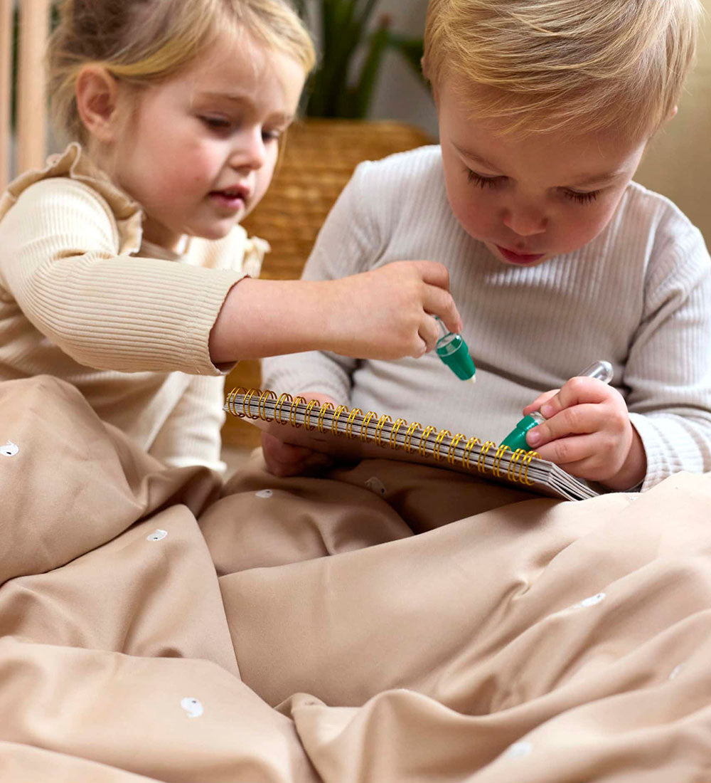 https://www.kids-world.com/images/originals/AN647-3.jpg