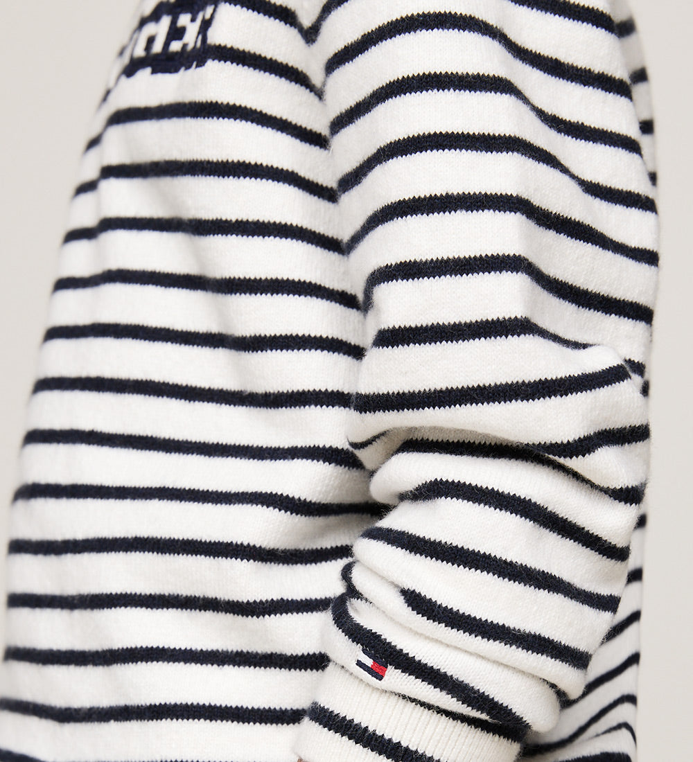 https://cdn.kids-world.com/images/products/GY874/originals/GY874-3.jpg?v=1721831557