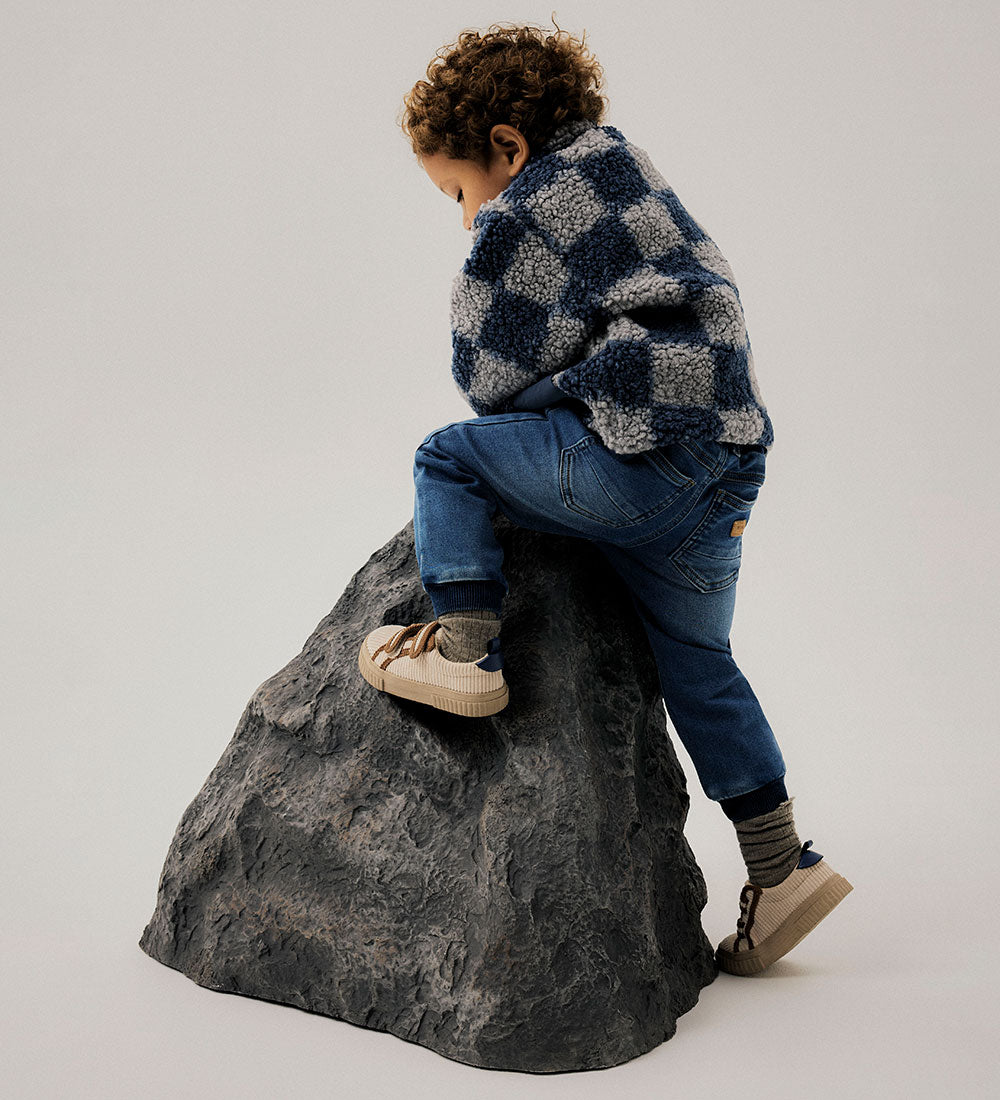 https://cdn.kids-world.com/images/products/WB435/originals/WB435-3.jpg?v=1758177530