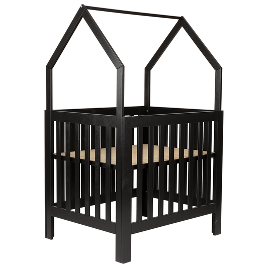 https://www.vanastenbabysuperstore.nl/media/catalog/product/b/o/box-bart-house-zijkant-kaal.png