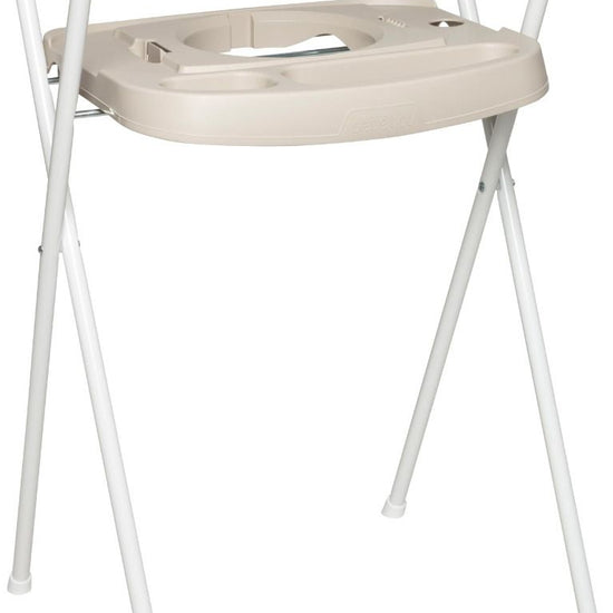 https://www.vanastenbabysuperstore.nl/media/catalog/product/0/0/0081710159_1_badstandaard_bebejou_click_98cm_taupe.jpeg