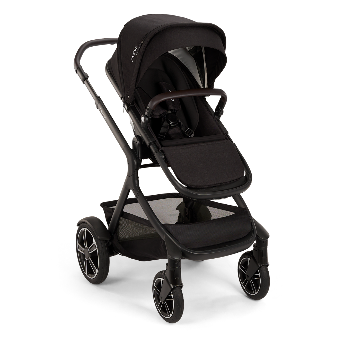 https://www.vanastenbabysuperstore.nl/media/catalog/product/0/1/0171100146_1_wandelwagen_nuna_demi_next_caviar.png