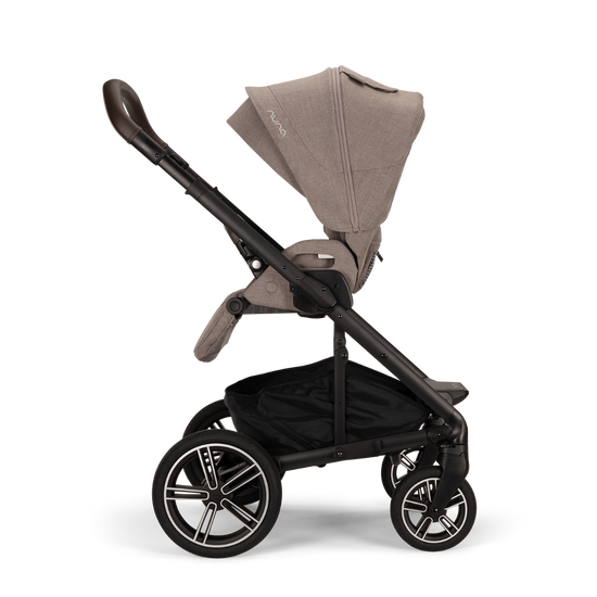https://www.vanastenbabysuperstore.nl/media/catalog/product/0/1/0171100157_2_wandelwagen_nuna_mixx_next_cedar.png