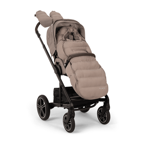 https://www.vanastenbabysuperstore.nl/media/catalog/product/0/1/0171120146_1_winterset_nuna_incl_wanten_en_opbergtas_cedar.png