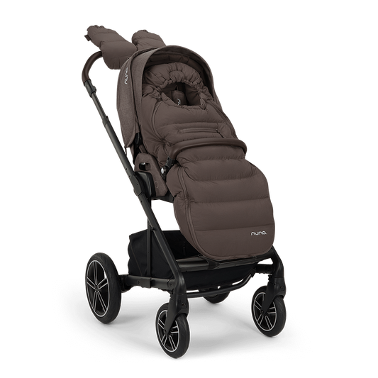Winterset Nuna incl. Wanten en Opbergtas Chestnut
