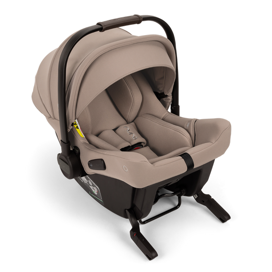 https://www.vanastenbabysuperstore.nl/media/catalog/product/0/1/0171200060_2_autostoel_nuna_pipa_urbn_cedar.png