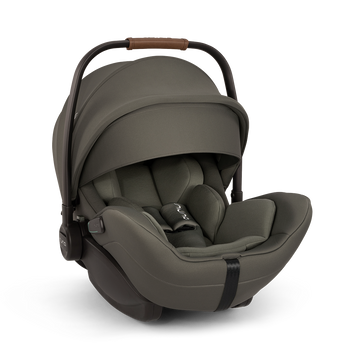 https://www.vanastenbabysuperstore.nl/media/catalog/product/0/1/0171200065_1_autostoel_nuna_arra_flex_pine.png