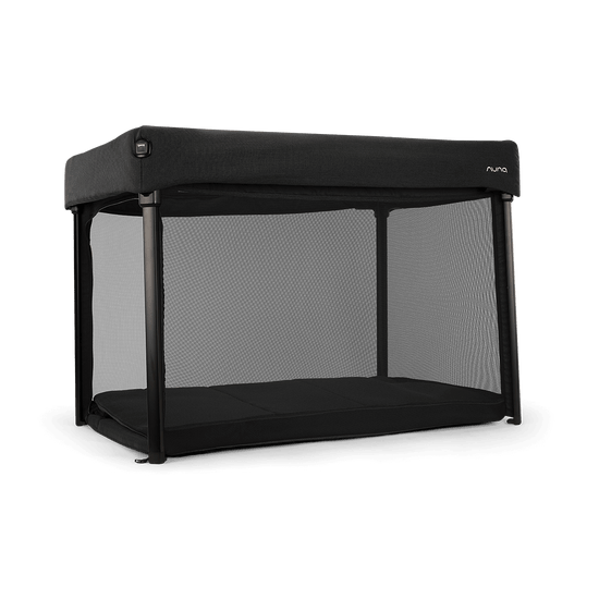 https://www.vanastenbabysuperstore.nl/media/catalog/product/0/1/0171400024_2_campingbedbox_nuna_paal_caviar.png