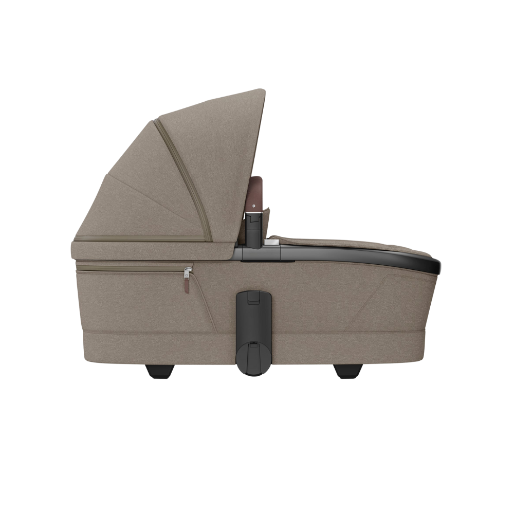 https://www.vanastenbabysuperstore.nl/media/catalog/product/0/3/0311100828_1_reiswieg_maxicosi_fame_v2_twillic_truffle.png