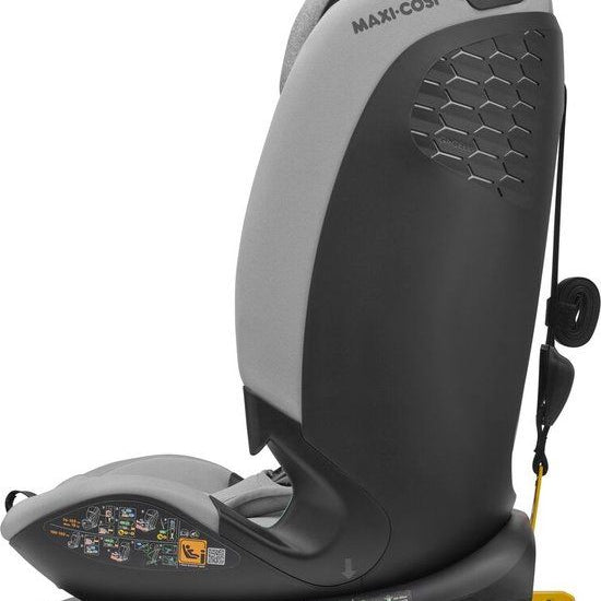 https://www.vanastenbabysuperstore.nl/media/catalog/product/0/3/0311250660_2_autostoel_maxicosi_titan_pro_isize_authentic_grey.jpg