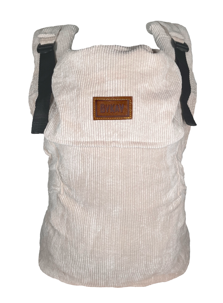 https://www.vanastenbabysuperstore.nl/media/catalog/product/0/3/0351130003_1_draagzak_bykay_click_carrier_deluxe_pro_rib_almond_sand.png
