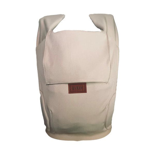 https://www.vanastenbabysuperstore.nl/media/catalog/product/0/3/0352130011_1_draagzak_bykay_tiny_click_carrier_latte.jpg