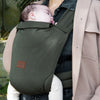 https://www.vanastenbabysuperstore.nl/media/catalog/product/0/3/0352130012_2_draagzak_bykay_tiny_click_carrier_army.jpg