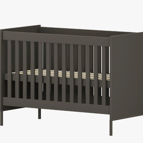 https://www.vanastenbabysuperstore.nl/media/catalog/product/0/4/0420010374_2_born_lucky_lissabon_ledikant_1768339508.png