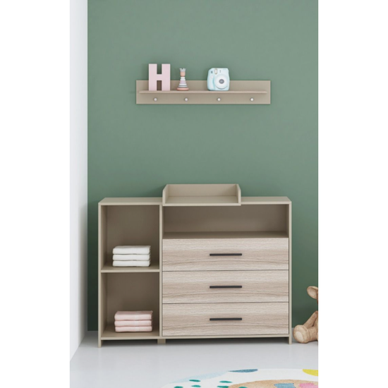https://www.vanastenbabysuperstore.nl/media/catalog/product/0/4/0420020379_1_commode_noah_clay_oak.png