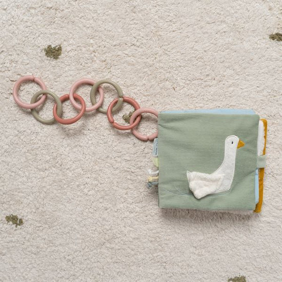 https://www.vanastenbabysuperstore.nl/media/catalog/product/0/5/0592100119_2_speelgoedringen_little_dutch_fairy_garden.jpg
