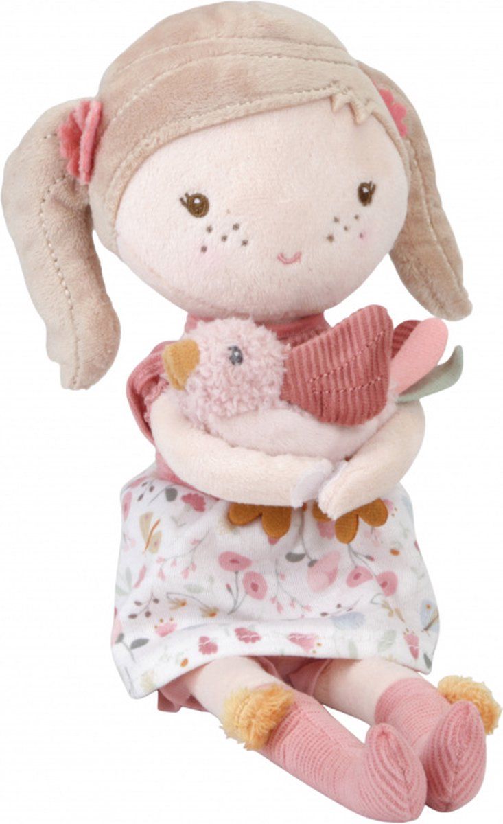 https://www.vanastenbabysuperstore.nl/media/catalog/product/0/5/0592403737_2_knuffelpop_little_dutch_anna_35cm.jpg