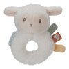 https://www.vanastenbabysuperstore.nl/media/catalog/product/0/5/0592403950_1_rammelaar_little_dutch_litte_farm_ring_schaap.jpg
