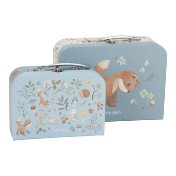 https://www.vanastenbabysuperstore.nl/media/catalog/product/0/5/0592403998_1_kofferset_little_dutch_blue_forest_friends.jpg