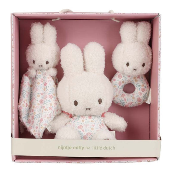 https://www.vanastenbabysuperstore.nl/media/catalog/product/0/5/0592420001_1_giftset_nijntje_lucky_blossom.jpg
