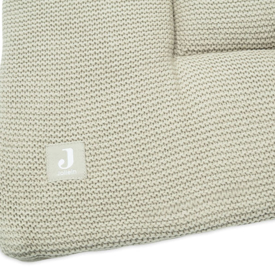 https://www.vanastenbabysuperstore.nl/media/catalog/product/0/6/0611510457_2_boxkleed_jollein_basic_knit_75x95_olive_green.jpg