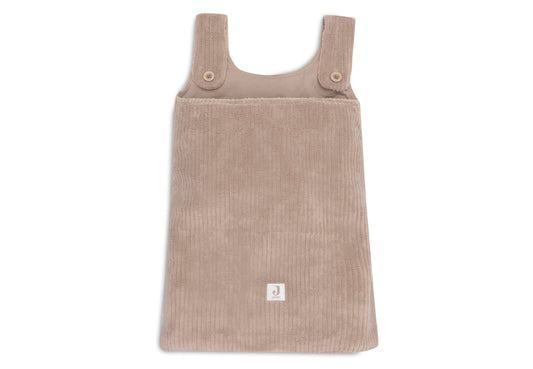 https://www.vanastenbabysuperstore.nl/media/catalog/product/0/6/0611520003_1_Boxopbergzak_Jollein_Cloudy_Rib_Milky_Coffee.jpg