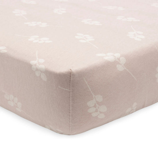 https://www.vanastenbabysuperstore.nl/media/catalog/product/0/6/0611800244_2_hoeslaken_ledikant_jollein_60x120_jersey_twig_wild_rose.jpg